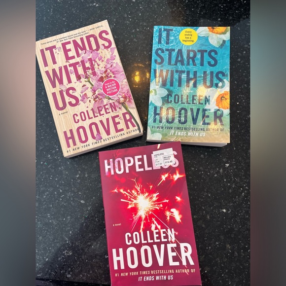 Colleen Hoover Books (3) - Picture 1 of 6